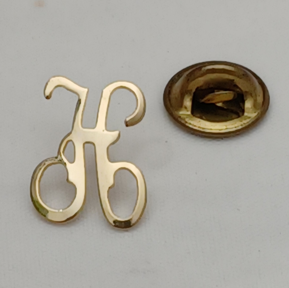 GOLD TONE LETTER H LAPEL PIN